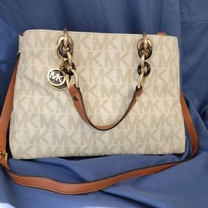 Michael Kors medium satchel